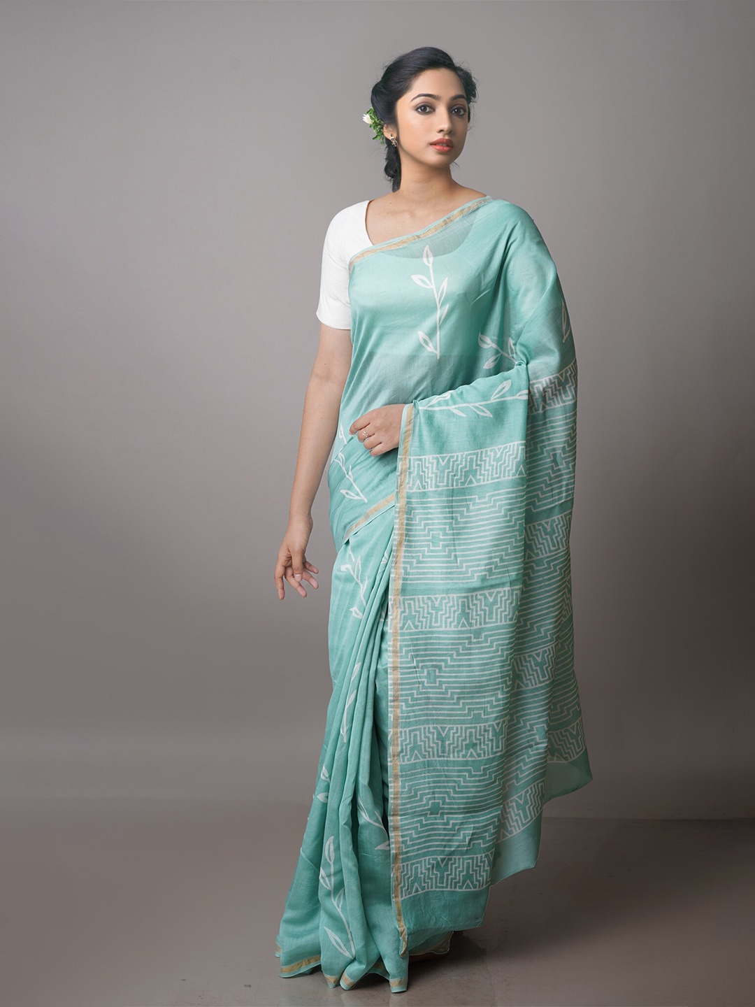 

Unnati Silks Floral Silk Cotton Chanderi Zari Saree With Blouse Piece, Turquoise blue