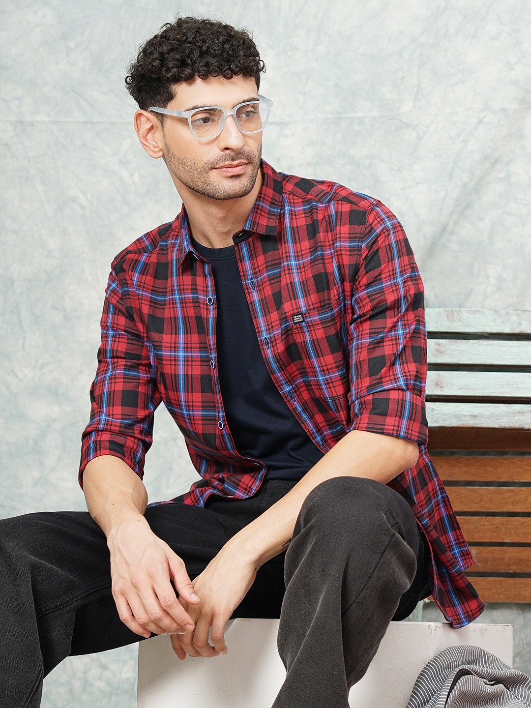 

The Indian Garage Co Men Slim Fit Opaque Checked Casual Shirt, Red