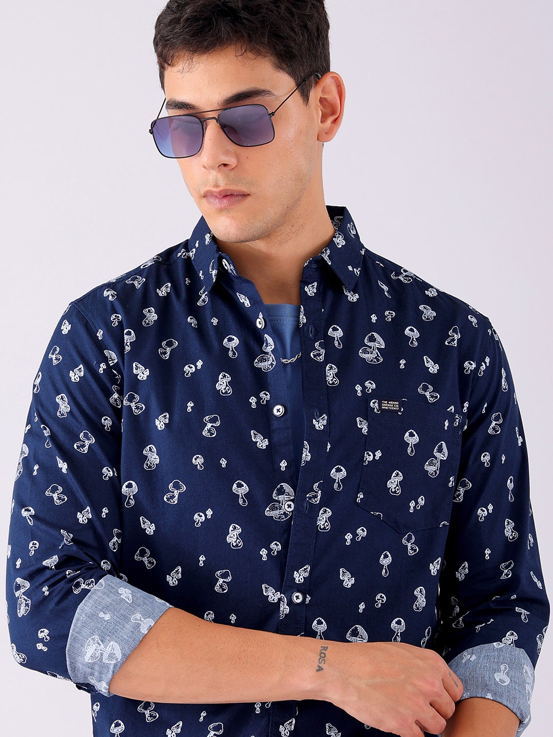 

The Indian Garage Co Slim Fit Opaque Printed Cotton Casual Shirt, Navy blue