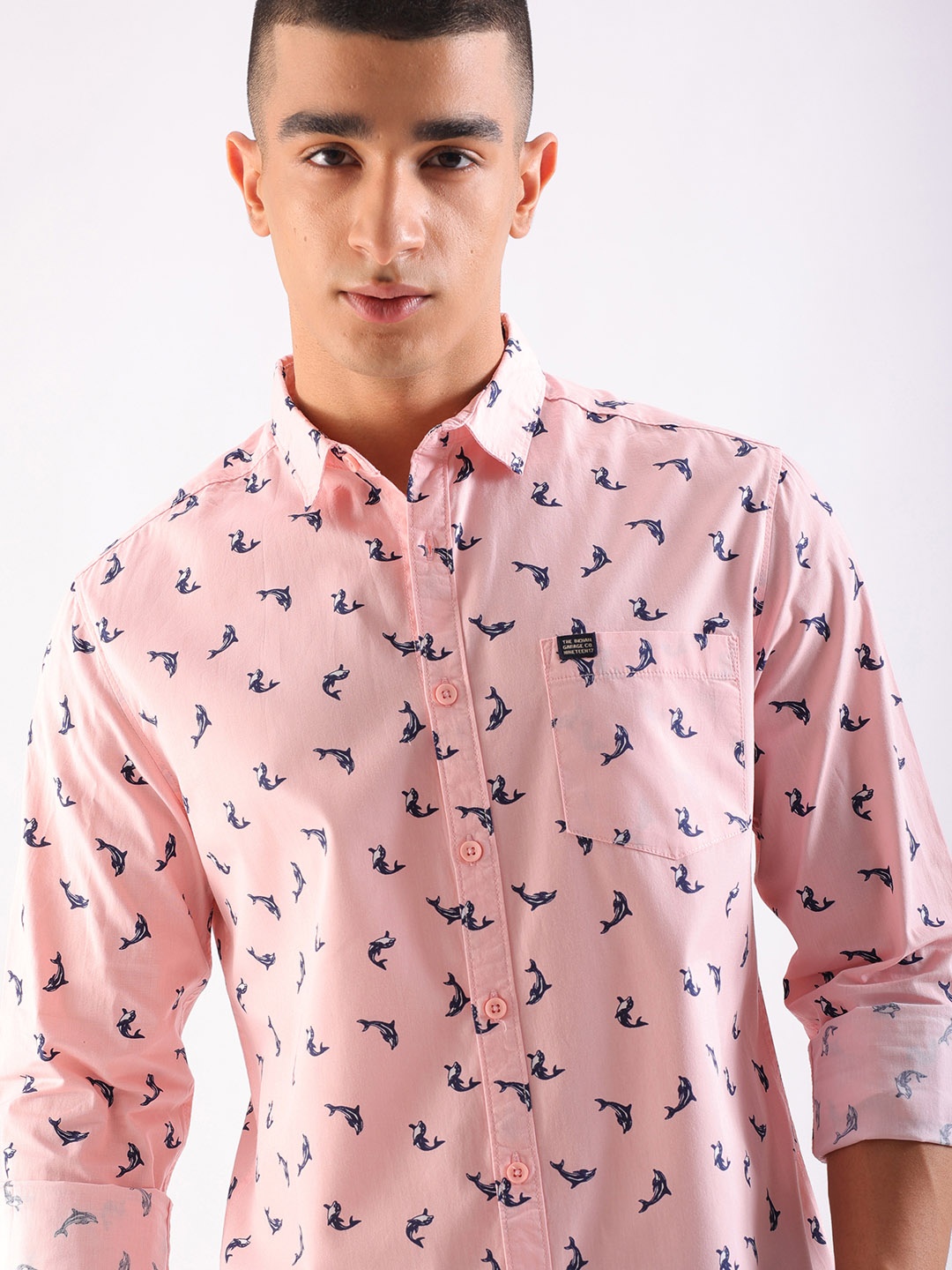 

The Indian Garage Co Men Slim Fit Opaque Printed Casual Shirt, Pink