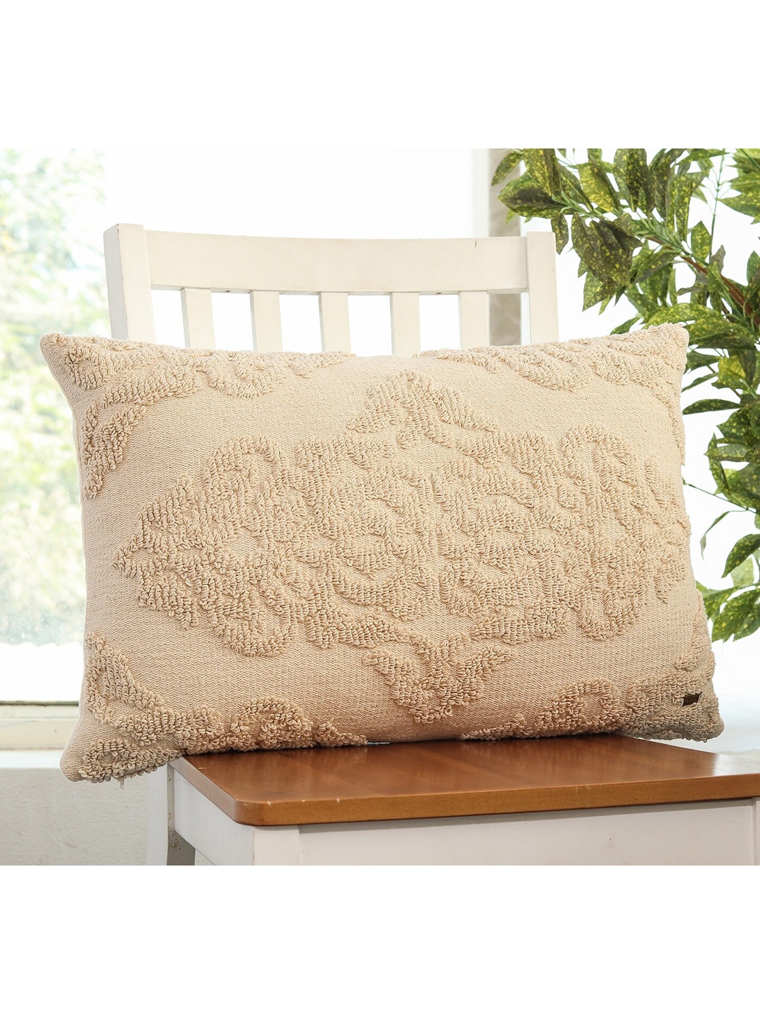 

Pluchi Damask Beige Embroidered Rectangle Cushion Cover