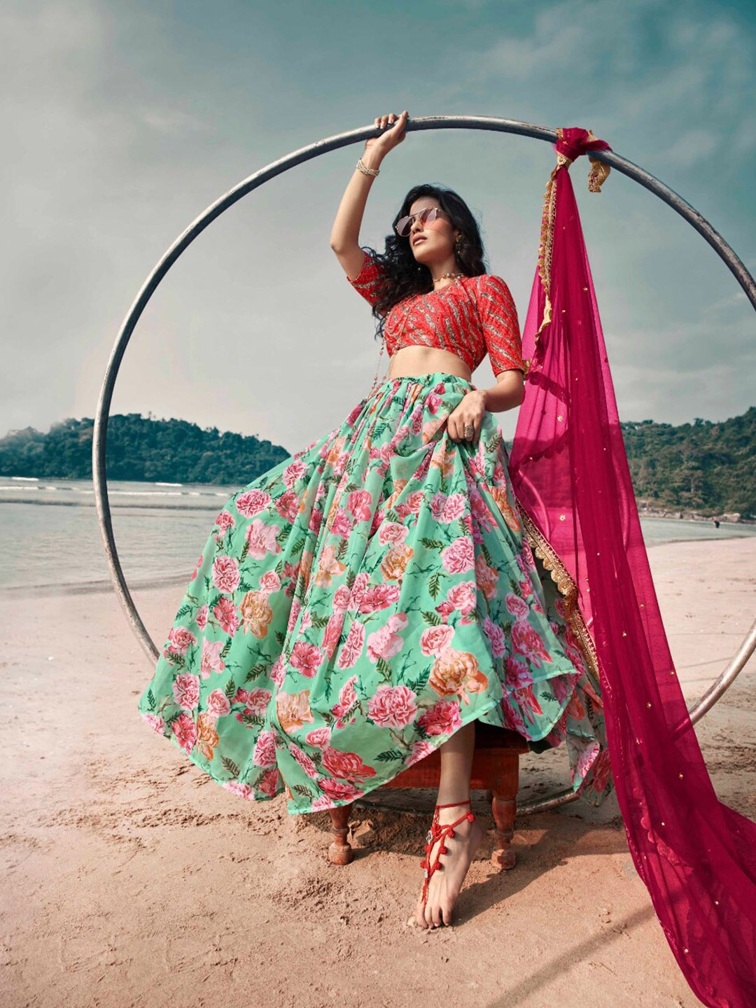 

Angroop Embroidered Semi-Stitched Lehenga & Unstitched Blouse With Dupatta, Red