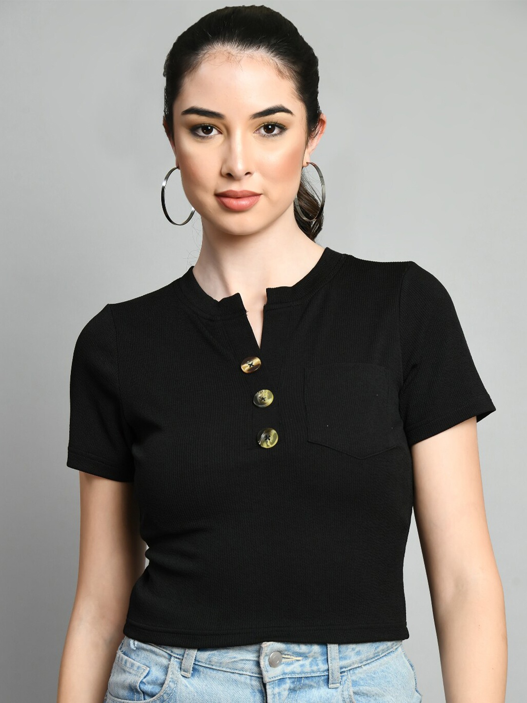 

IUGA Notched Neck Short Sleeves Crop Top, Black