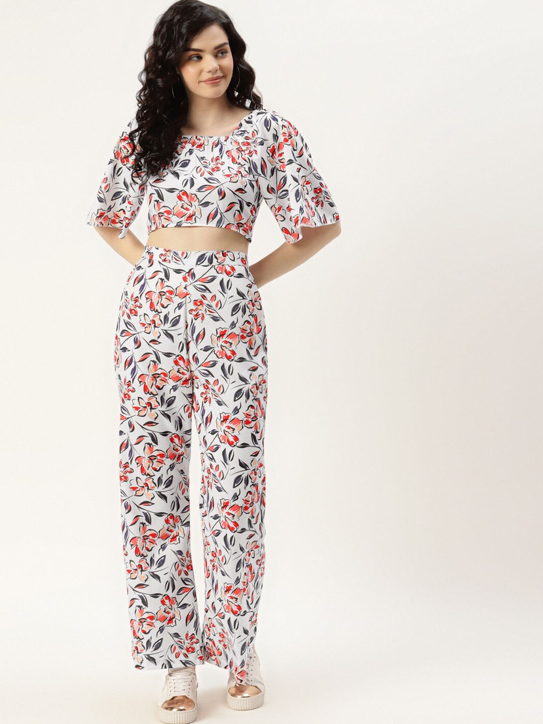 

Sleek Italia Women Printed Square Neck Crop Top & Trousers, White