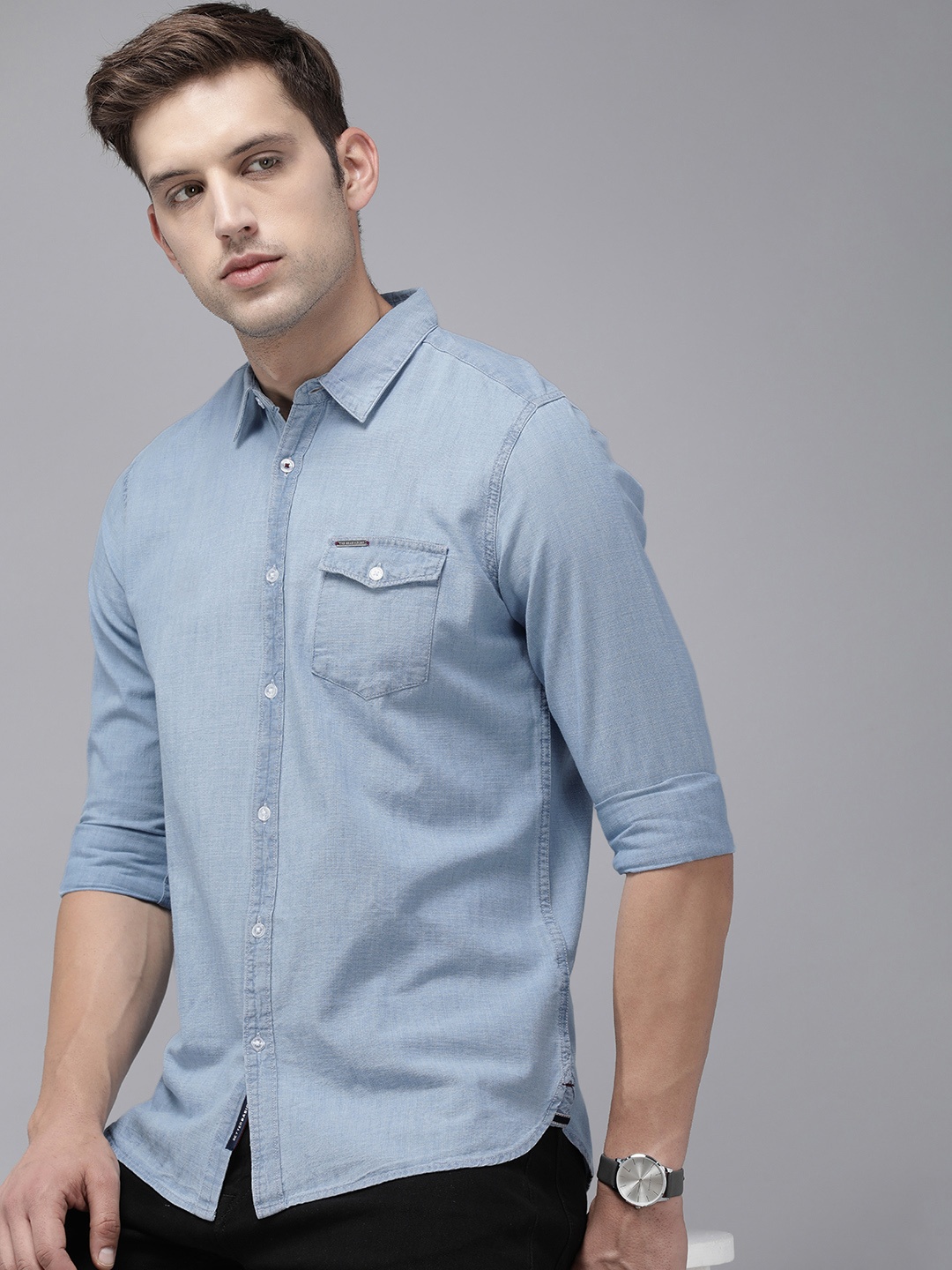 

THE BEAR HOUSE Men Slim Fit Pure Cotton Denim Casual Shirt, Blue