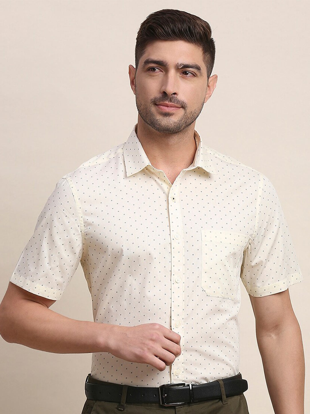 

INVICTUS Original Slim Fit Micro Ditsy Printed Pure Cotton Formal Shirt, Yellow