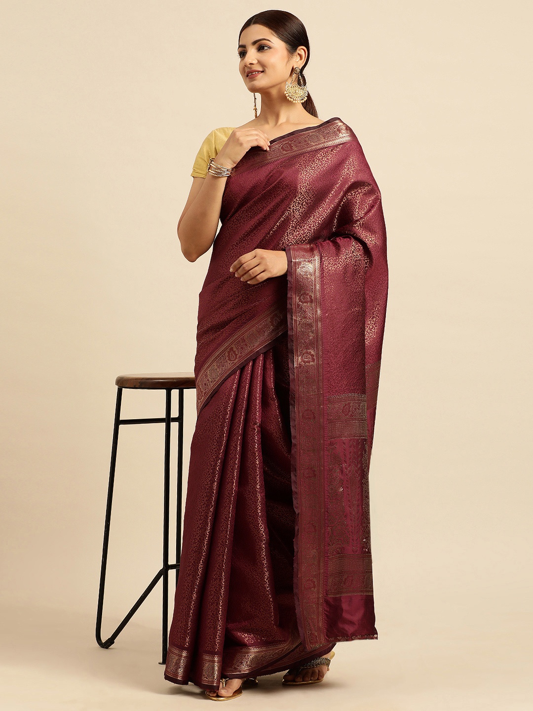 

VISHNU WEAVES Ethic Motifs Zari Kanjeevaram Saree, Maroon