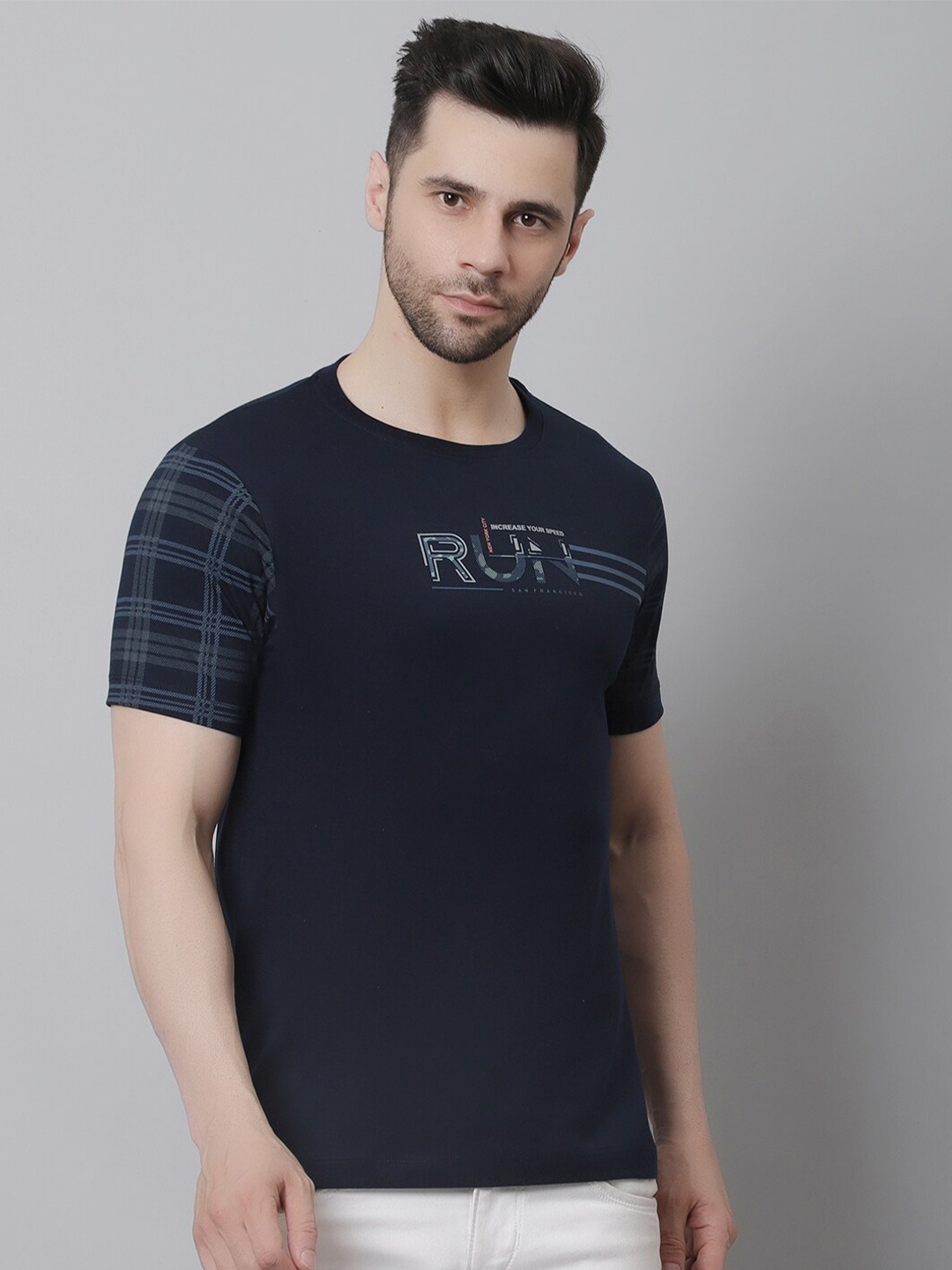 

VENITIAN Typography Printed Round Neck Cotton T-shirt, Navy blue