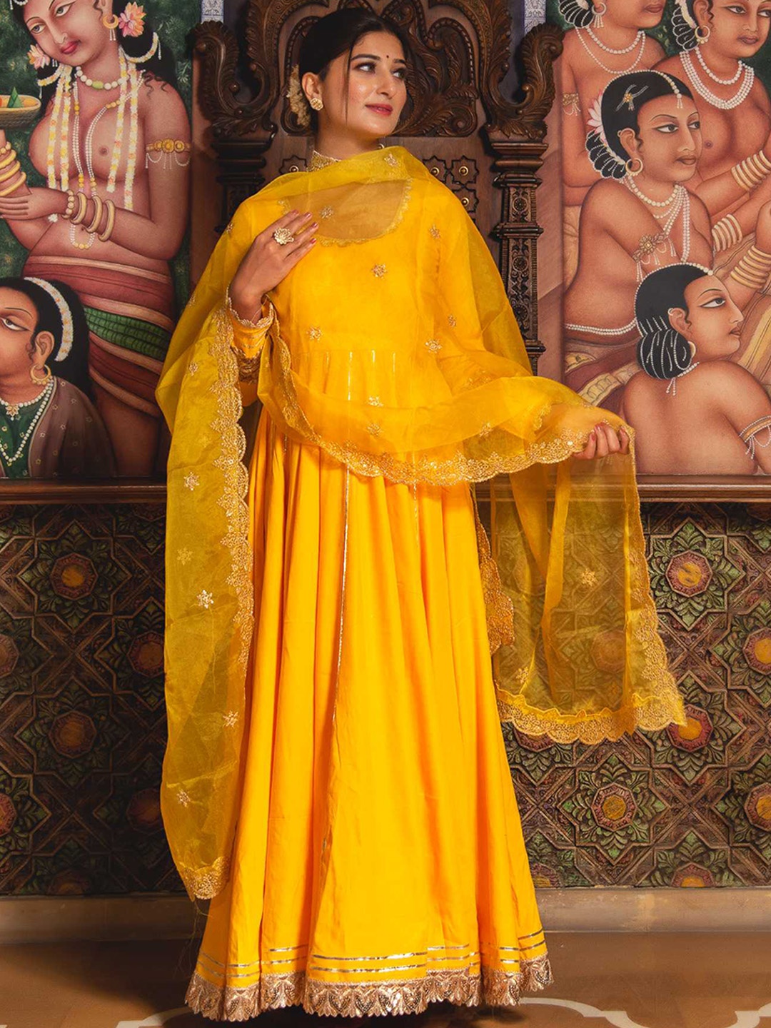 

Calmna Anarkali Gotta Patti Kurta with Trousers & Dupatta, Yellow