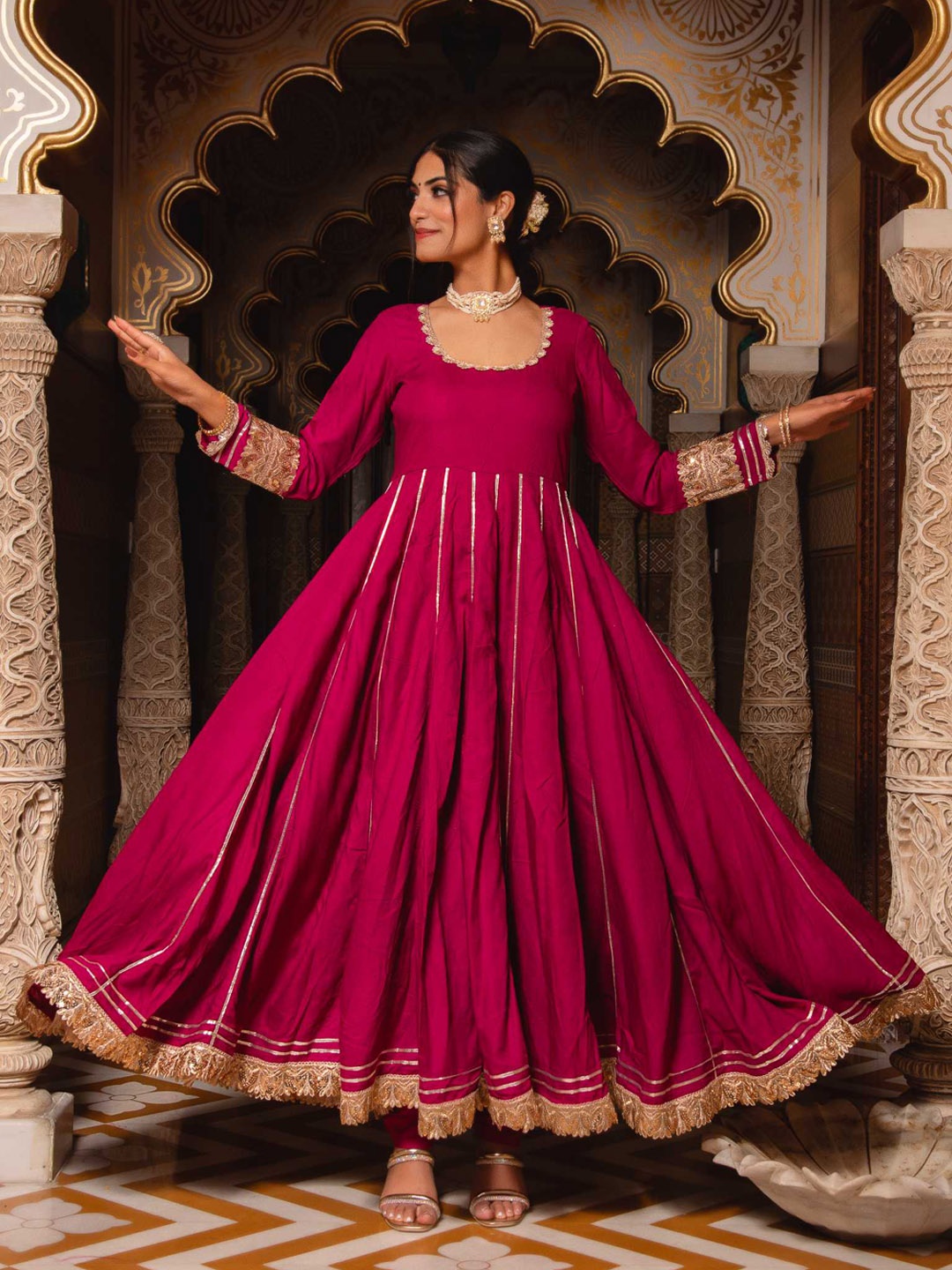 

Calmna Gotta Patti Panelled Anarkali Kurta with Trousers & Dupatta, Maroon