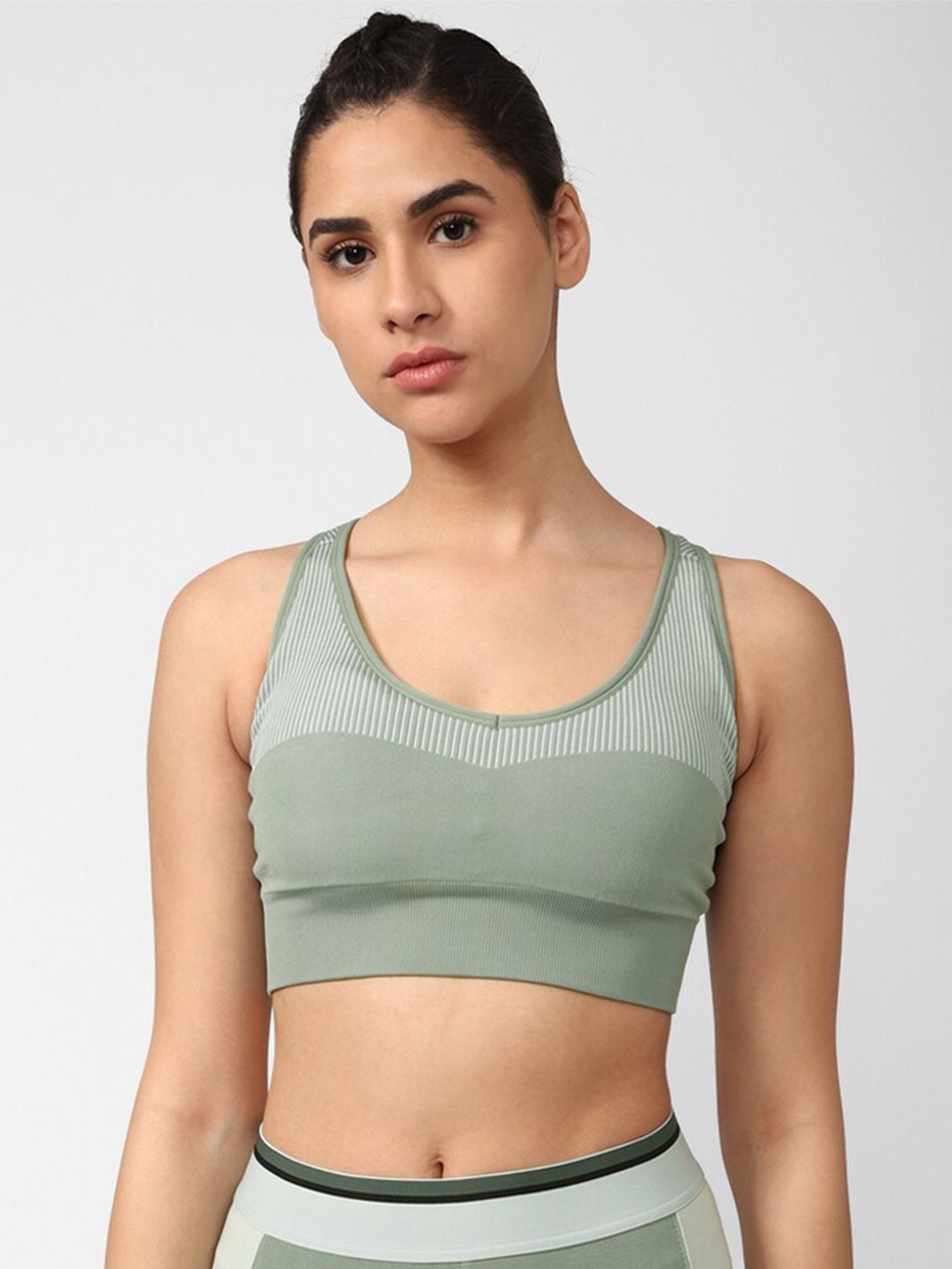

Reebok Non-Padded Seamless Sports Workout Bra, Green