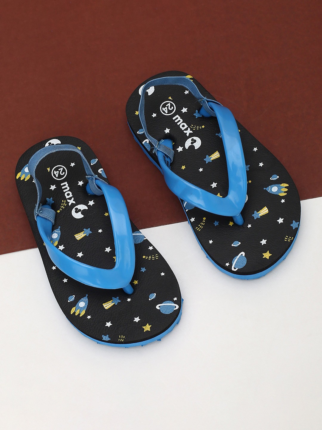 

max Boys Printed Thong Flip-Flops, Black