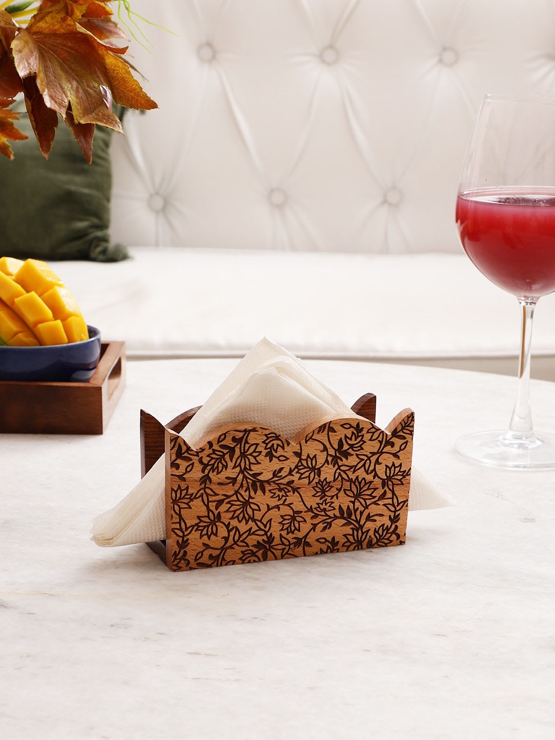 

VarEesha Gul Brown & Black Printed Wooden Tissue Holder
