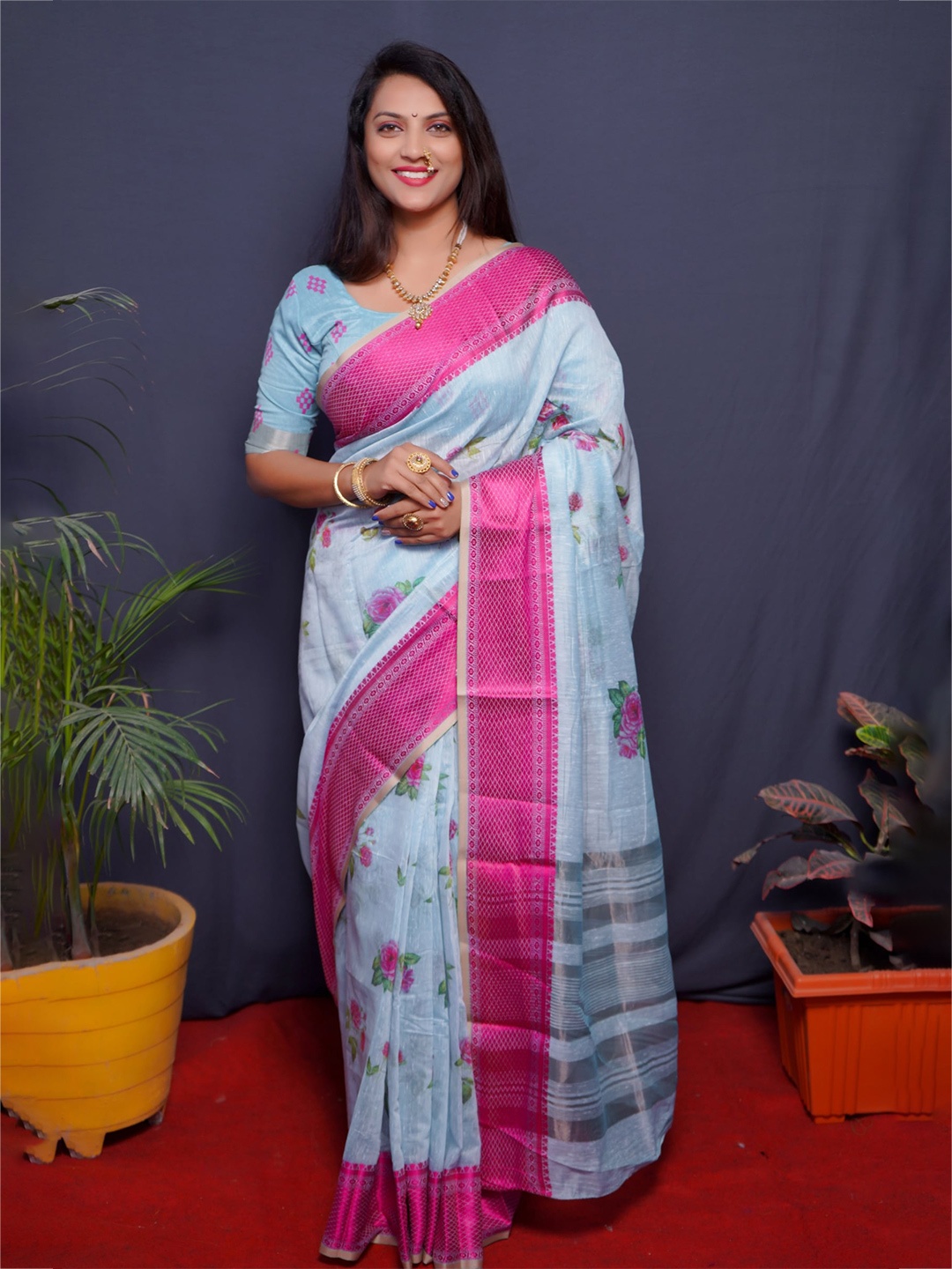 

AVANTIKA FASHION Floral Print Pure Linen Banarasi Zari Saree, Pink
