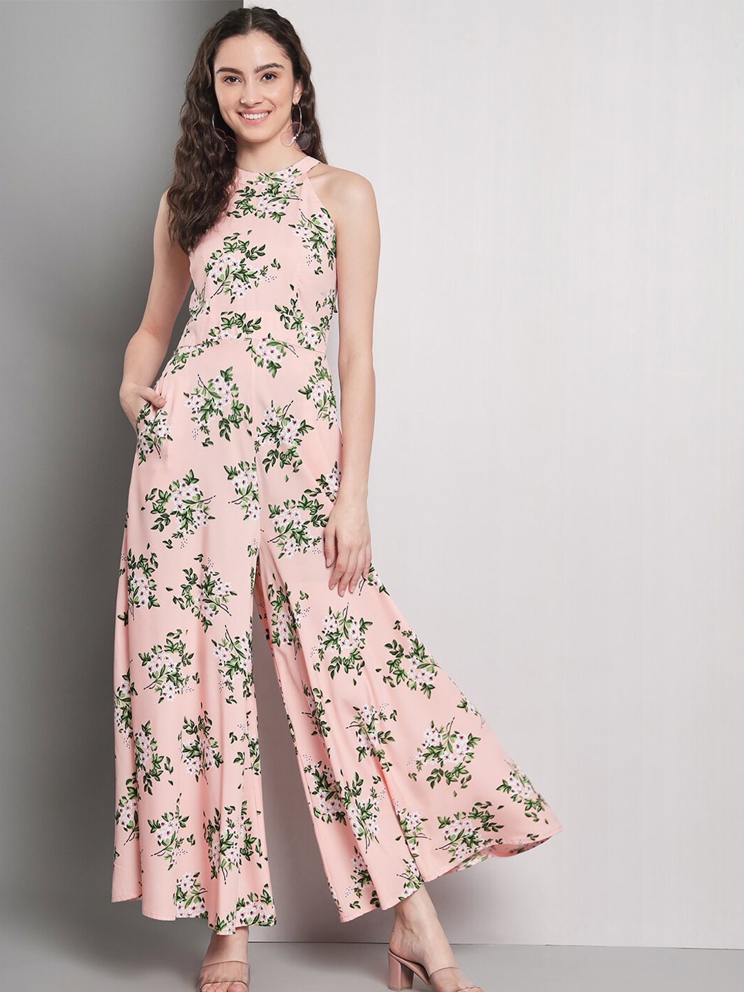 

emeros Floral Printed Halter Neck Tie-up Back Flared Basic Jumpsuit, Peach