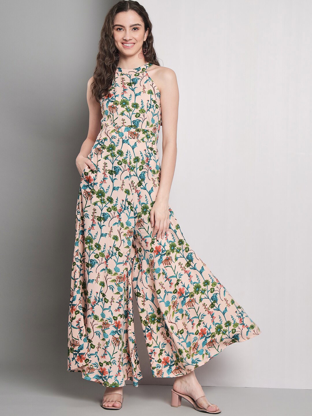 

emeros Floral Printed Halter Neck Sleeveless Basic Jumpsuit, Peach