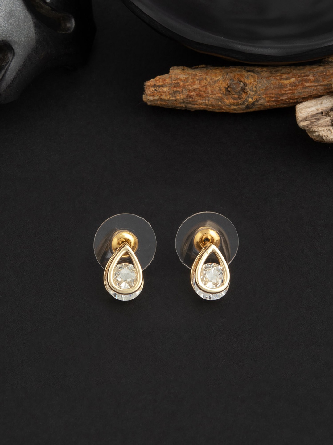 

E2O Gold-Plated Teardrop Shaped Studs Earrings
