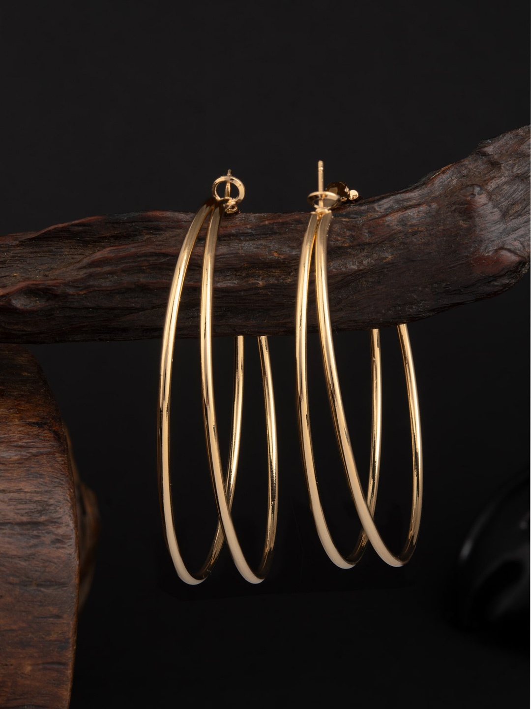 

E2O Gold-Plated Circular Hoop Earrings