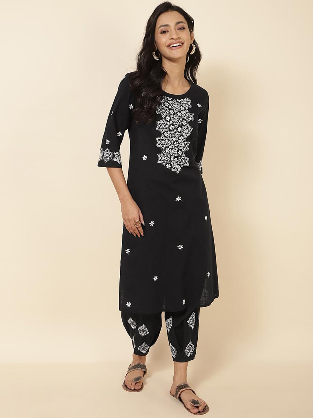 

Fabindia Embroidered Pure Cotton Loose Fit Salwar, Black