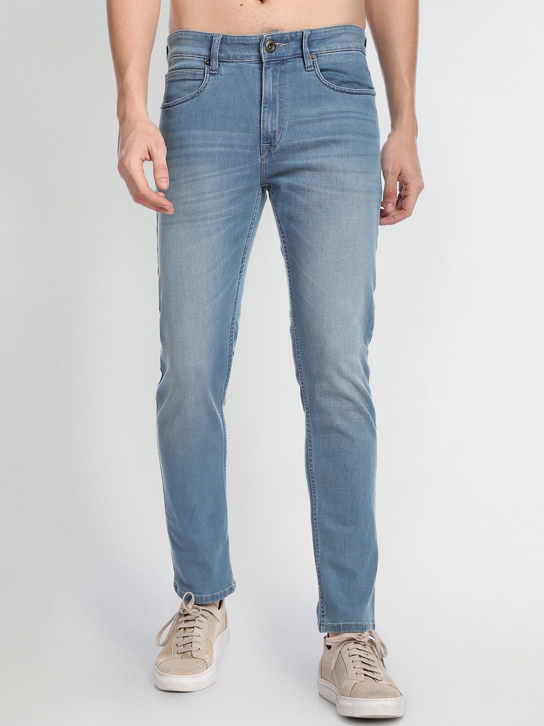 

Flying Machine Men Mid-Rise Slim Tapered Fit Light Fade Jeans, Blue