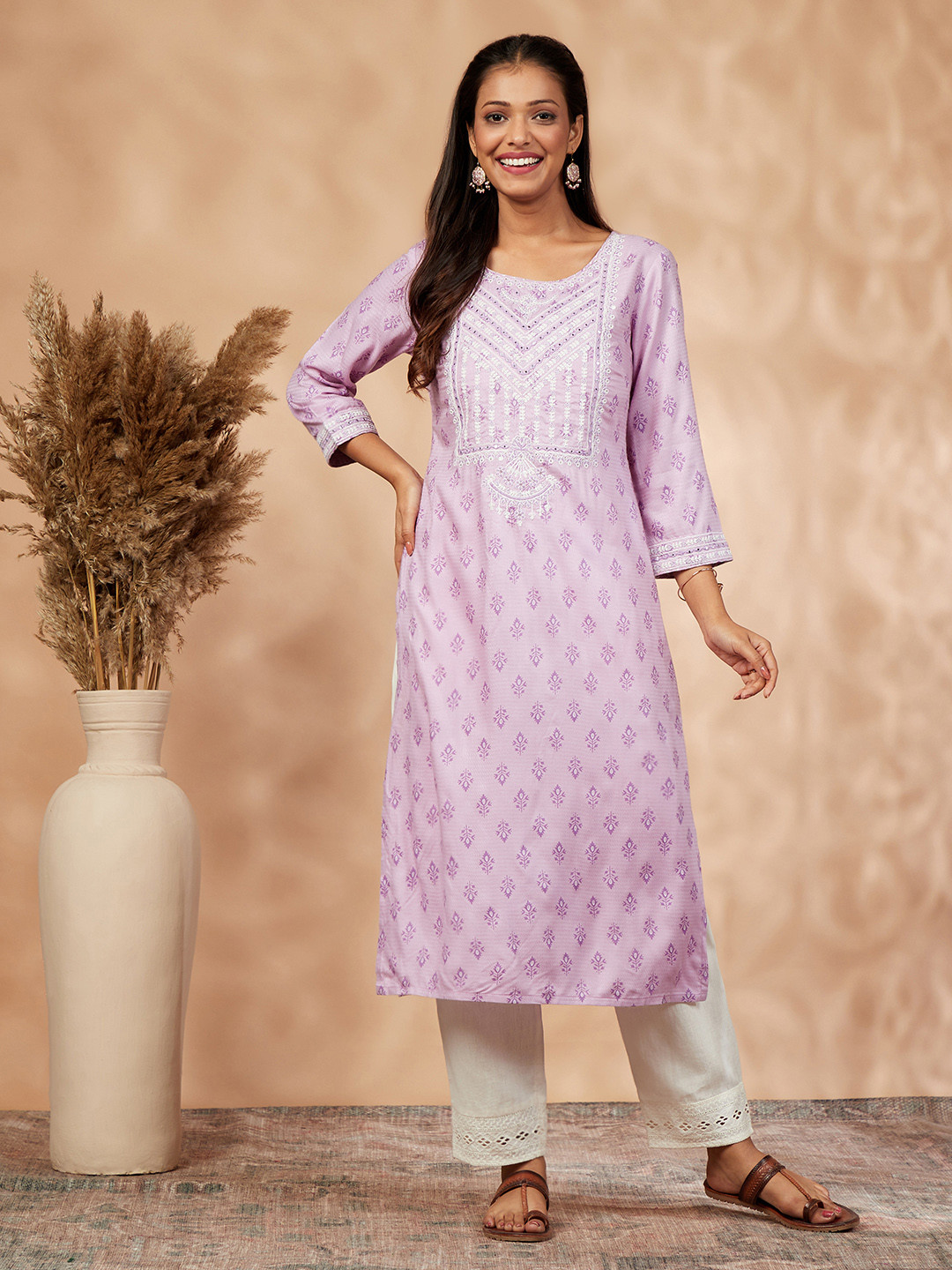 

IMARA Ethnic Motifs Printed Mirror Work Straight Kurta, Violet