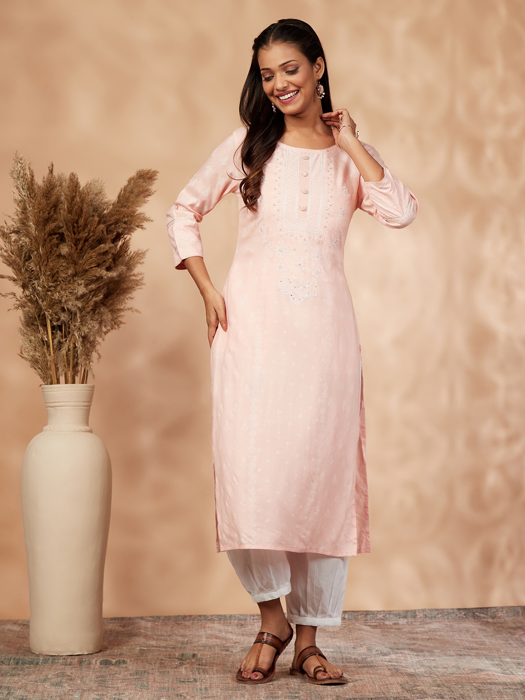 

IMARA Ethnic Motif Woven Design Mirror Work Straight Kurta, Peach