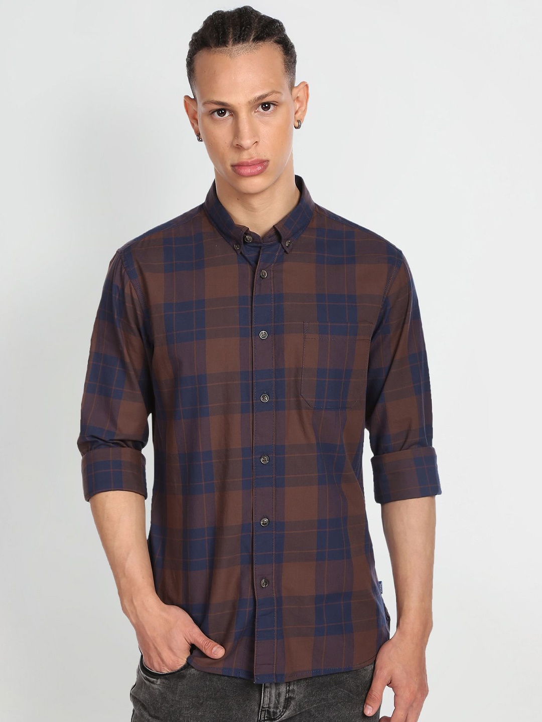 

Flying Machine Slim Fit Checked Button-Down Collar Pure Cotton Casual Shirt, Brown