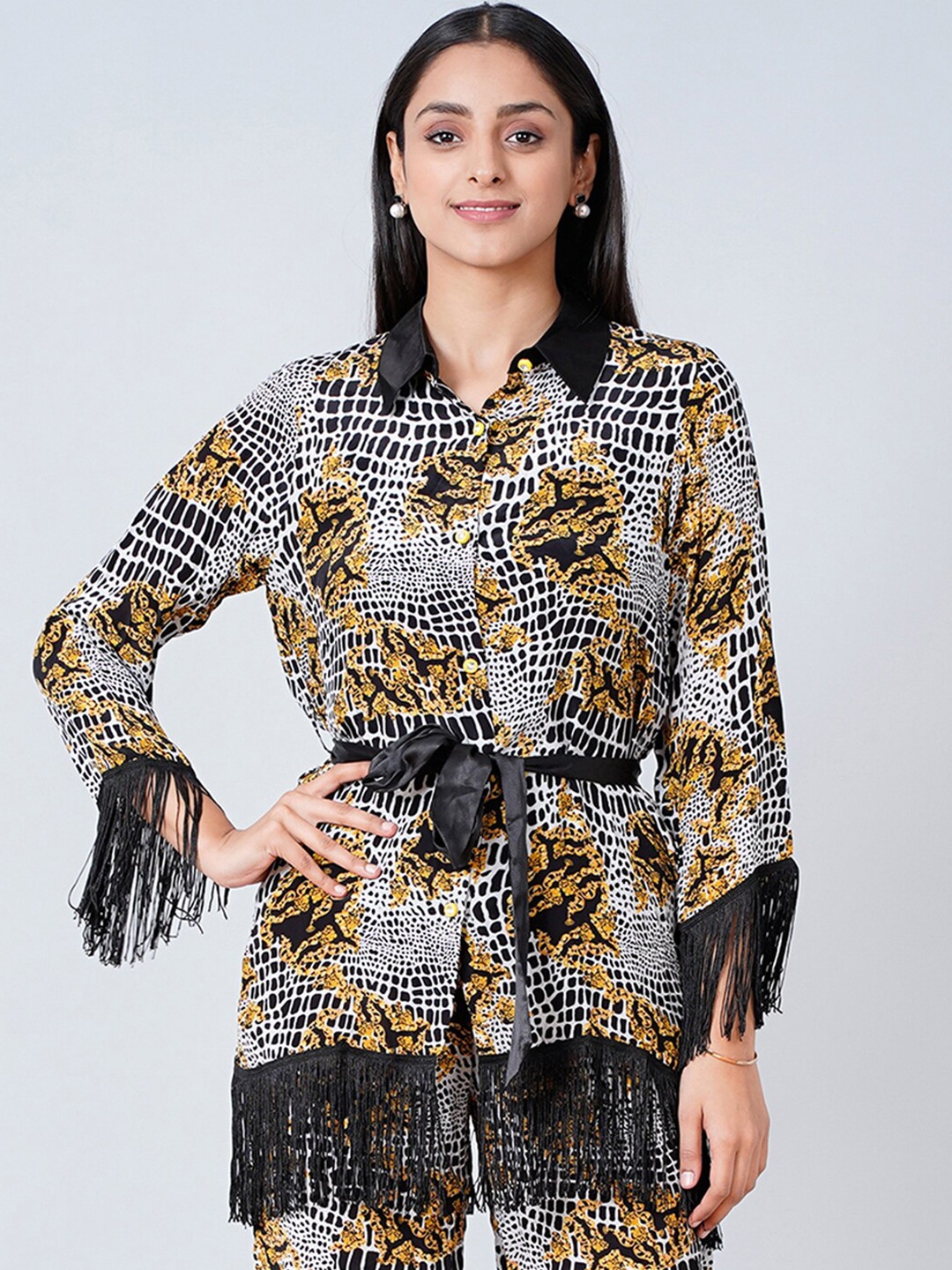 

First Resort by Ramola Bachchan Abstract Animal Printed Spread Collar Modern Casual Shirt, Yellow