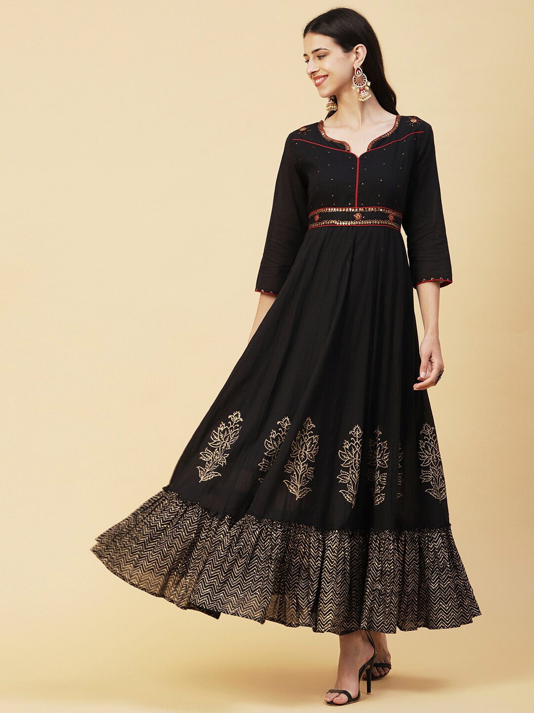 

FASHOR Black Ethnic Motifs Printed Maxi Ethnic Dress