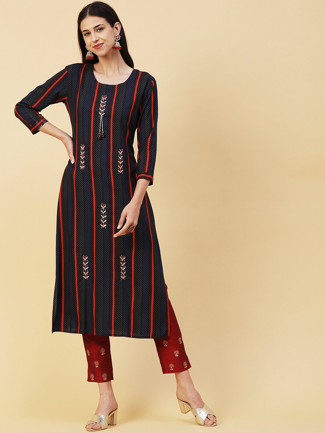 

FASHOR Navy Blue & Orange Striped Zardozi Straight Kurta