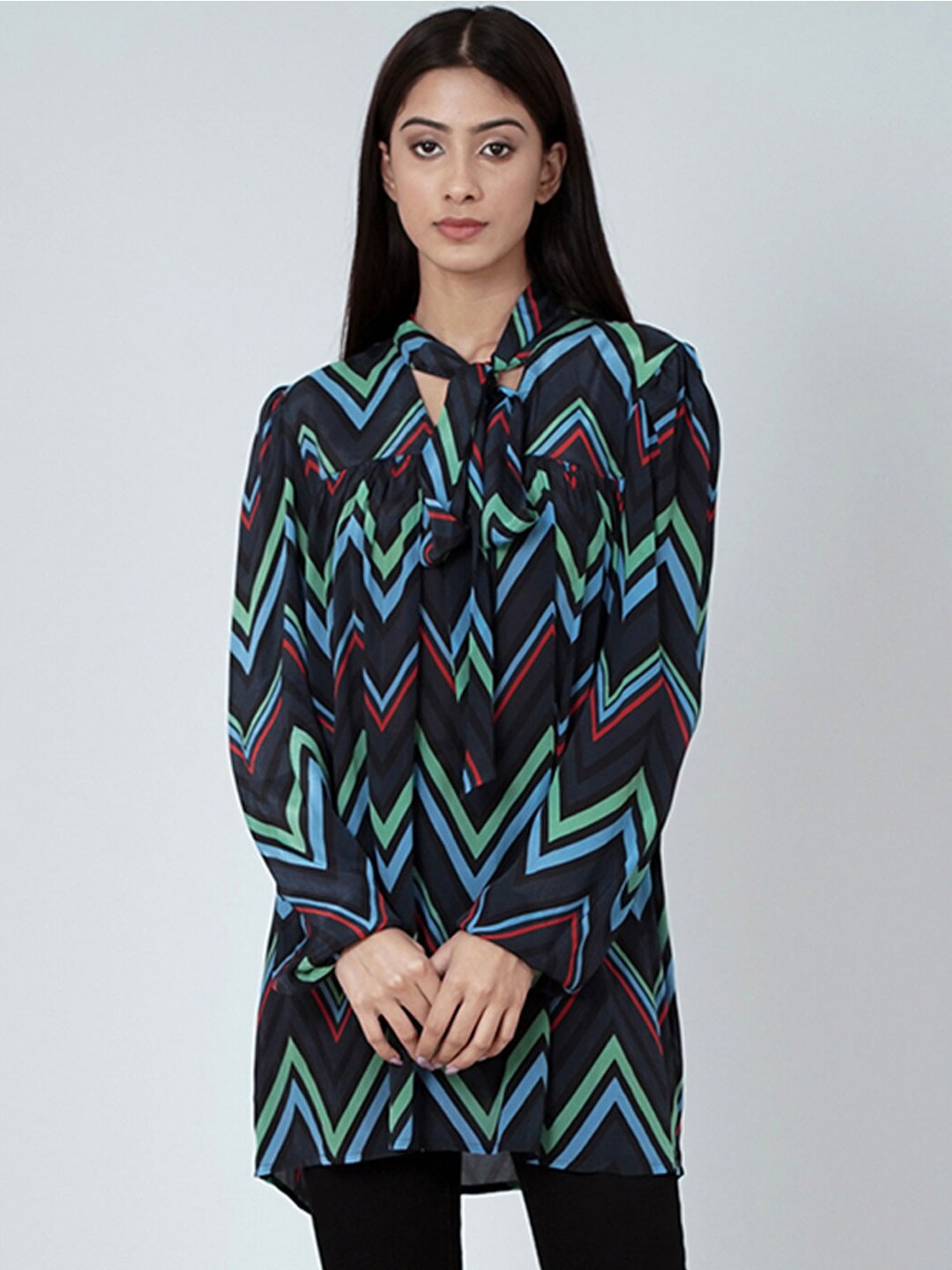 

First Resort by Ramola Bachchan Geometric Print Mandarin Collar Longline Top, Blue