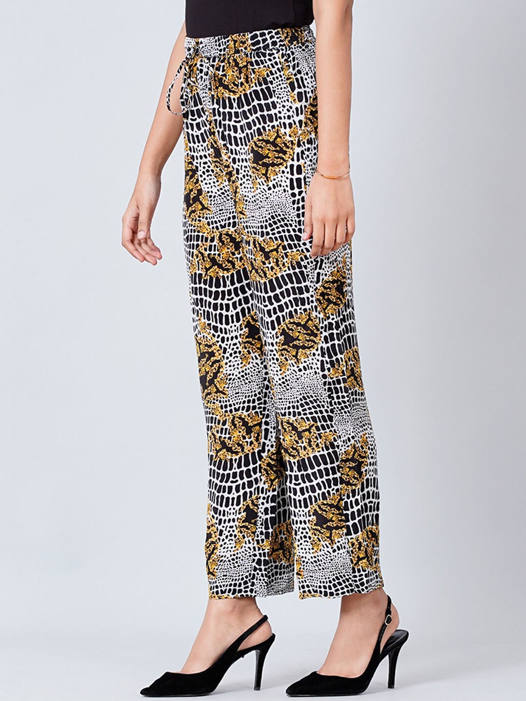 

First Resort by Ramola Bachchan Women Animal Printed Smart Palazzos, Yellow