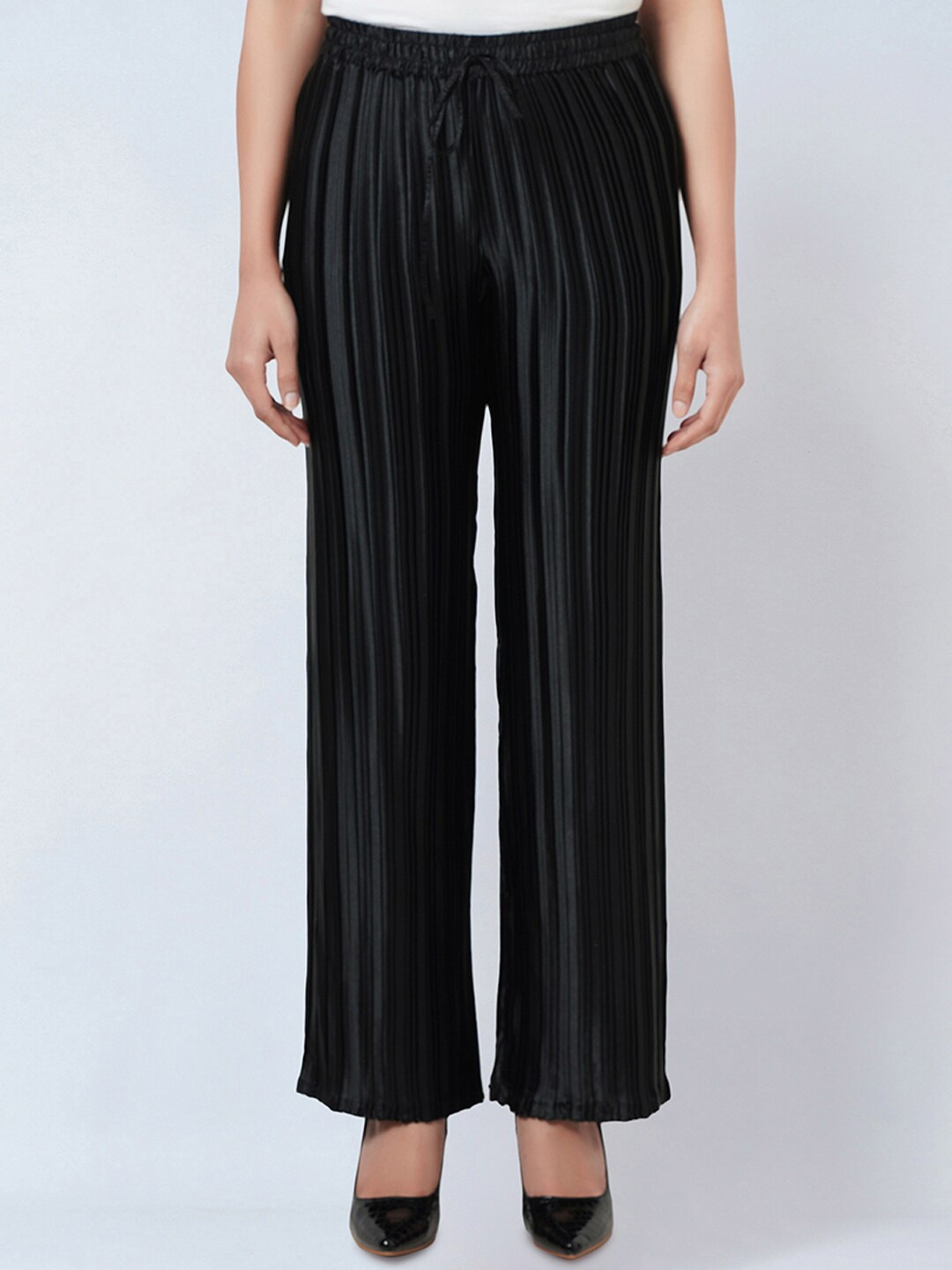 

First Resort by Ramola Bachchan Women Striped Mid-Rise Wide Leg Palazzos, Black