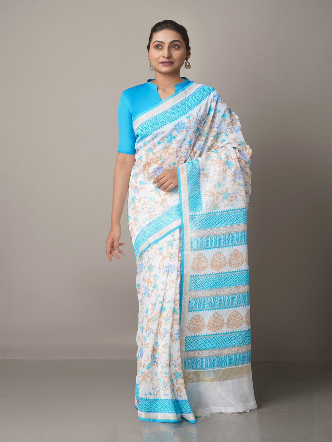 

Unnati Silks Floral Zari Silk Cotton Baluchari Saree, Blue
