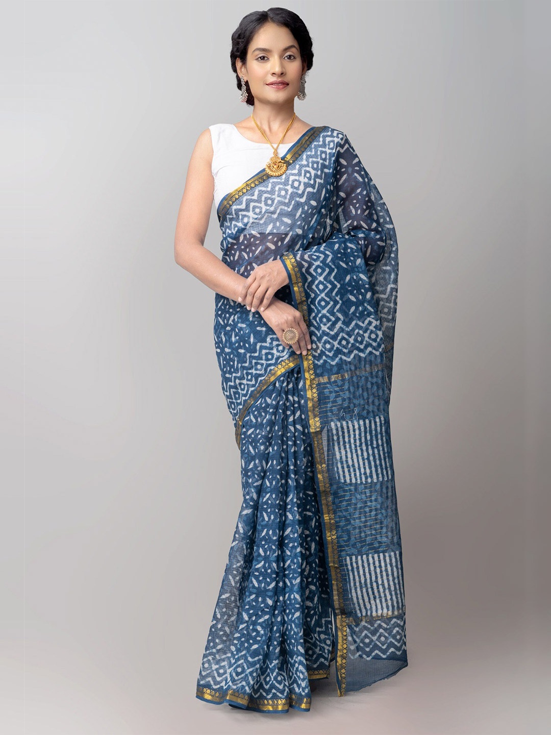 

Unnati Silks Ethnic Motifs Pure Cotton Kota Zari Saree With Blouse Piece, Blue