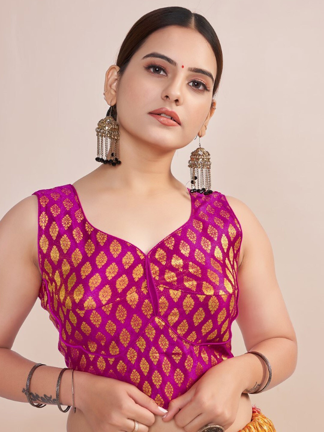 

HIMRISE Ethnic Motifs Woven Design Jacquard Saree Blouse, Pink