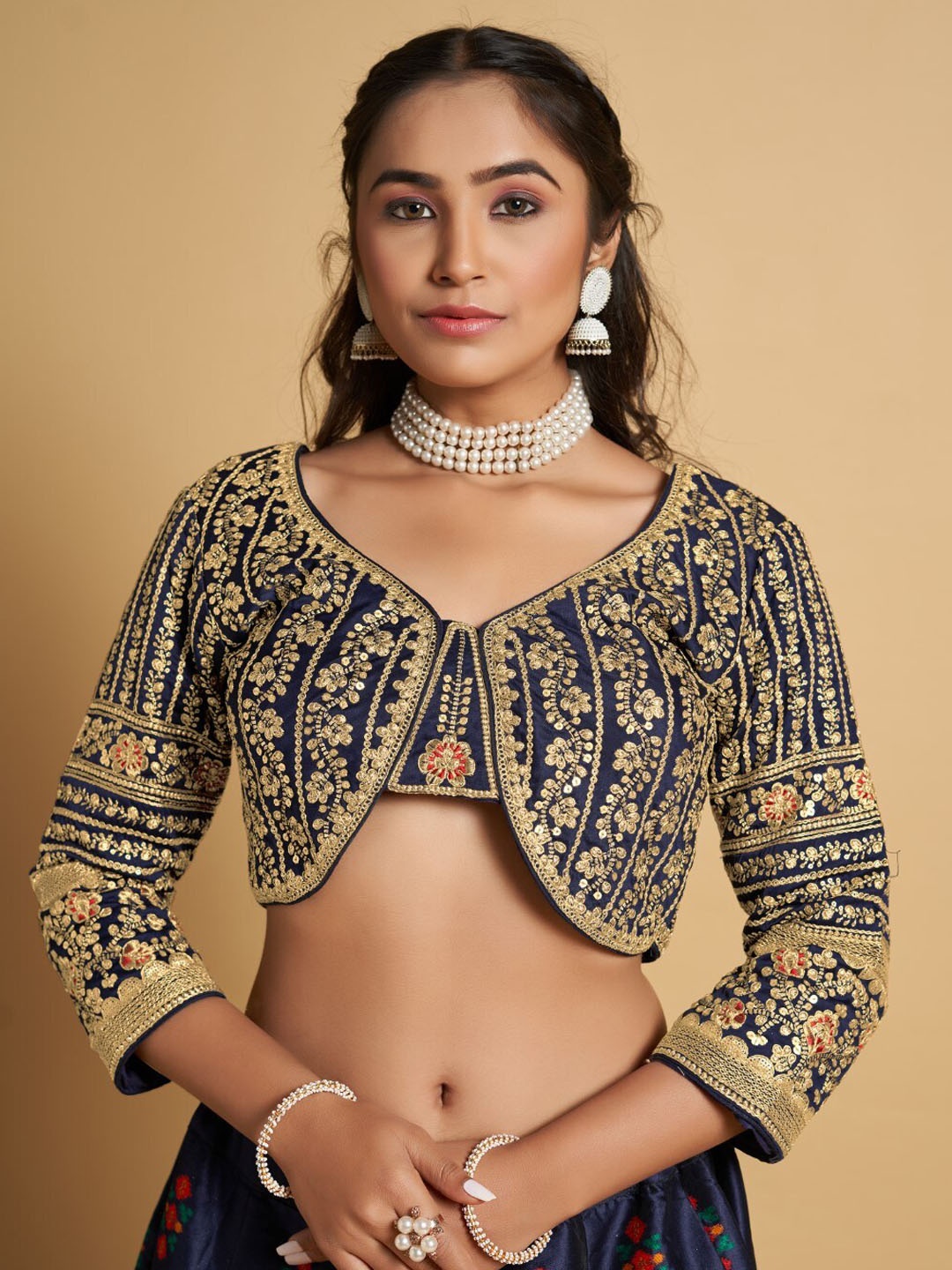 

HIMRISE Plus Size V-Neck Embroidered Silk Saree Blouse, Navy blue