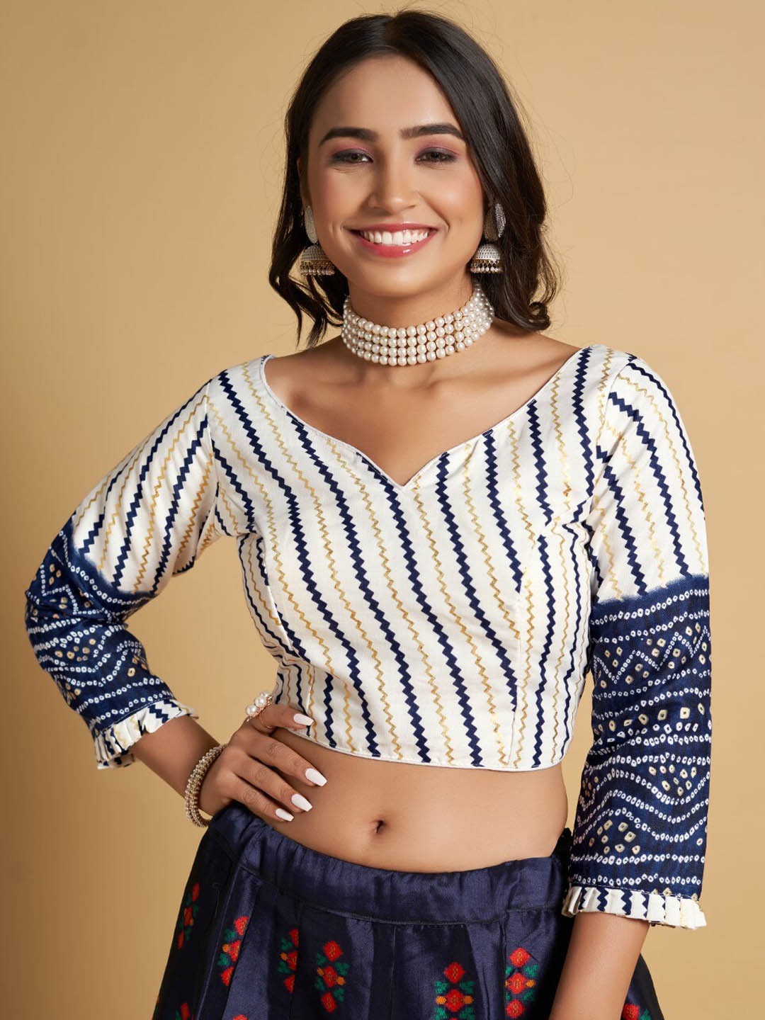 

HIMRISE V-Neck Printed Cotton Saree Blouse, White