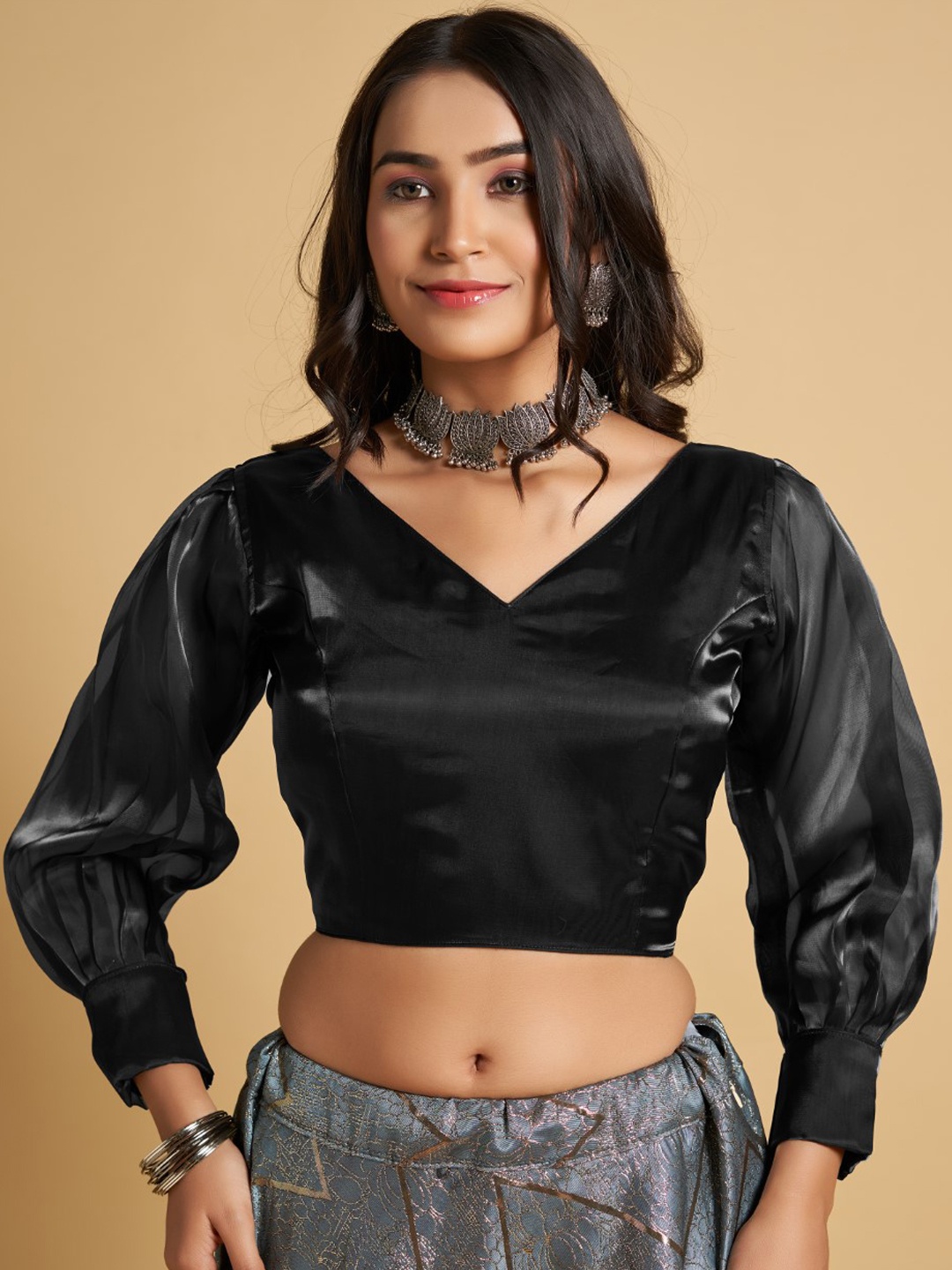 

HIMRISE V-Neck Full Sleeve Saree Blouse, Black