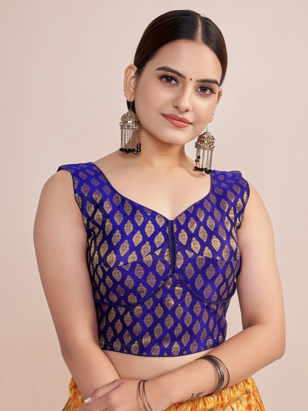 

HIMRISE Ethnic Motifs Woven Design Jacquard Saree Blouse, Blue