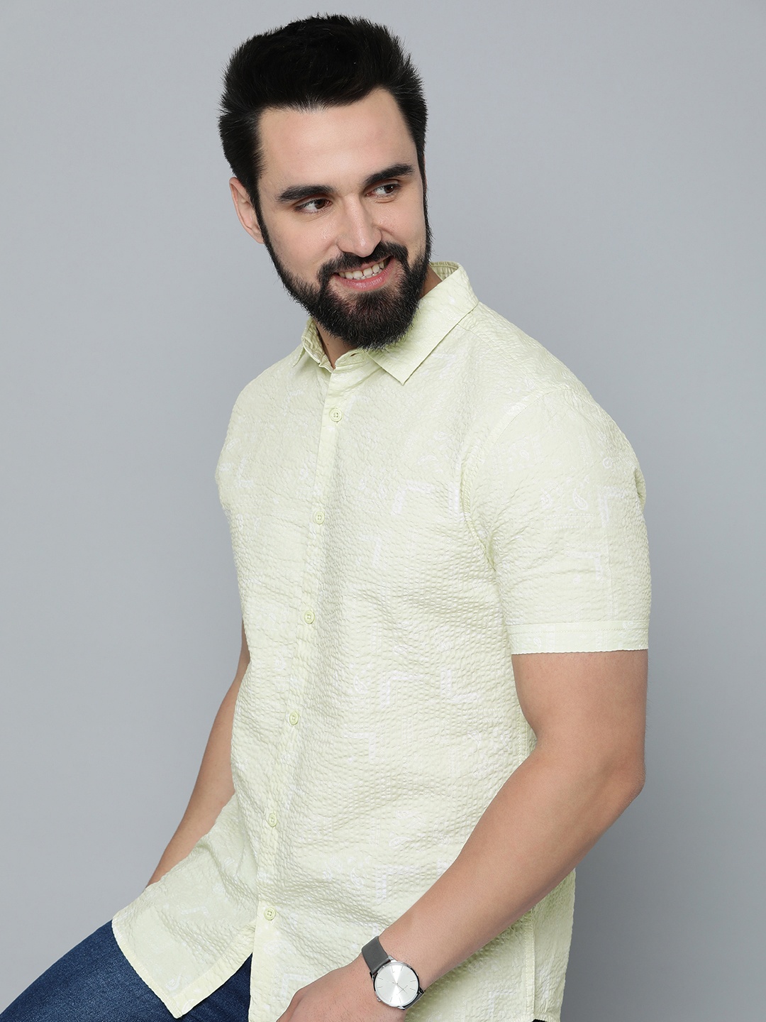 

HERE&NOW Men Slim Fit Opaque Printed Casual Shirt, Lime green