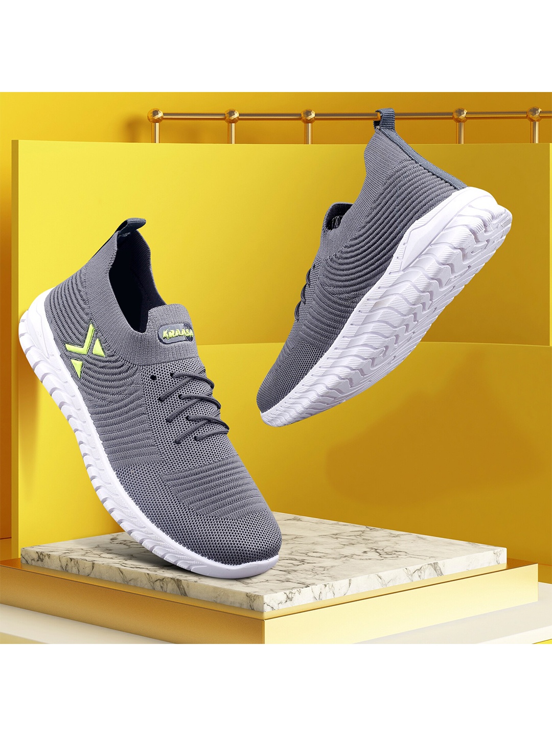 

KRAASA Men Mesh Cushioned Footbed Non-Marking Running Shoes, Grey melange