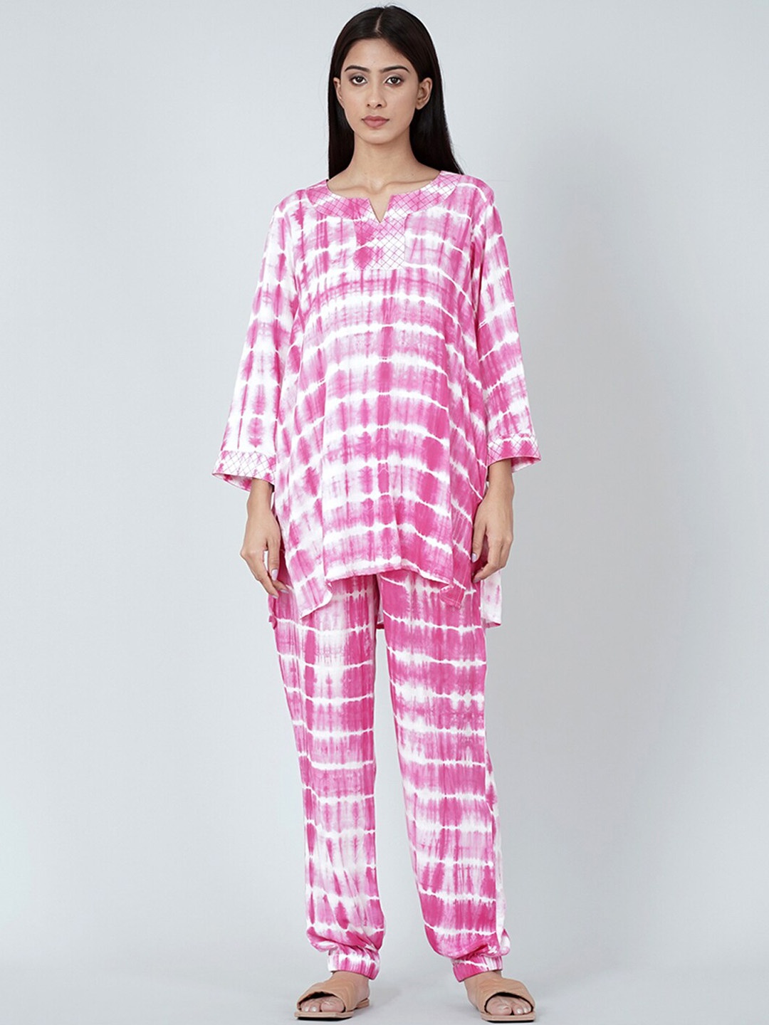 

First Resort by Ramola Bachchan Tie-Dye Kurti & Trousers, Magenta