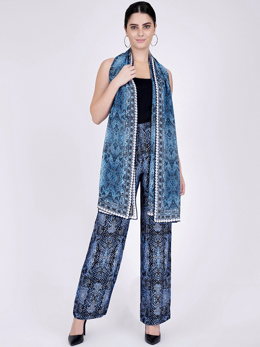 

First Resort by Ramola Bachchan Printed Top With Palazzo & Stole, Blue