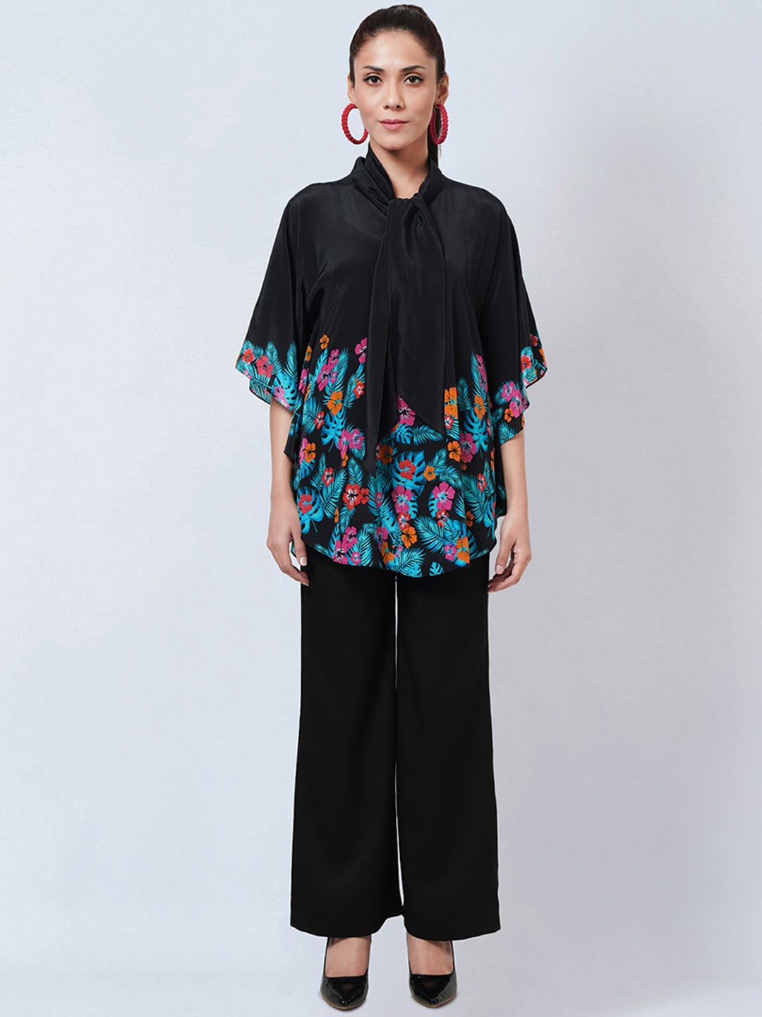 

First Resort by Ramola Bachchan Bow-Tie Top & Trousers Co-Ords, Black