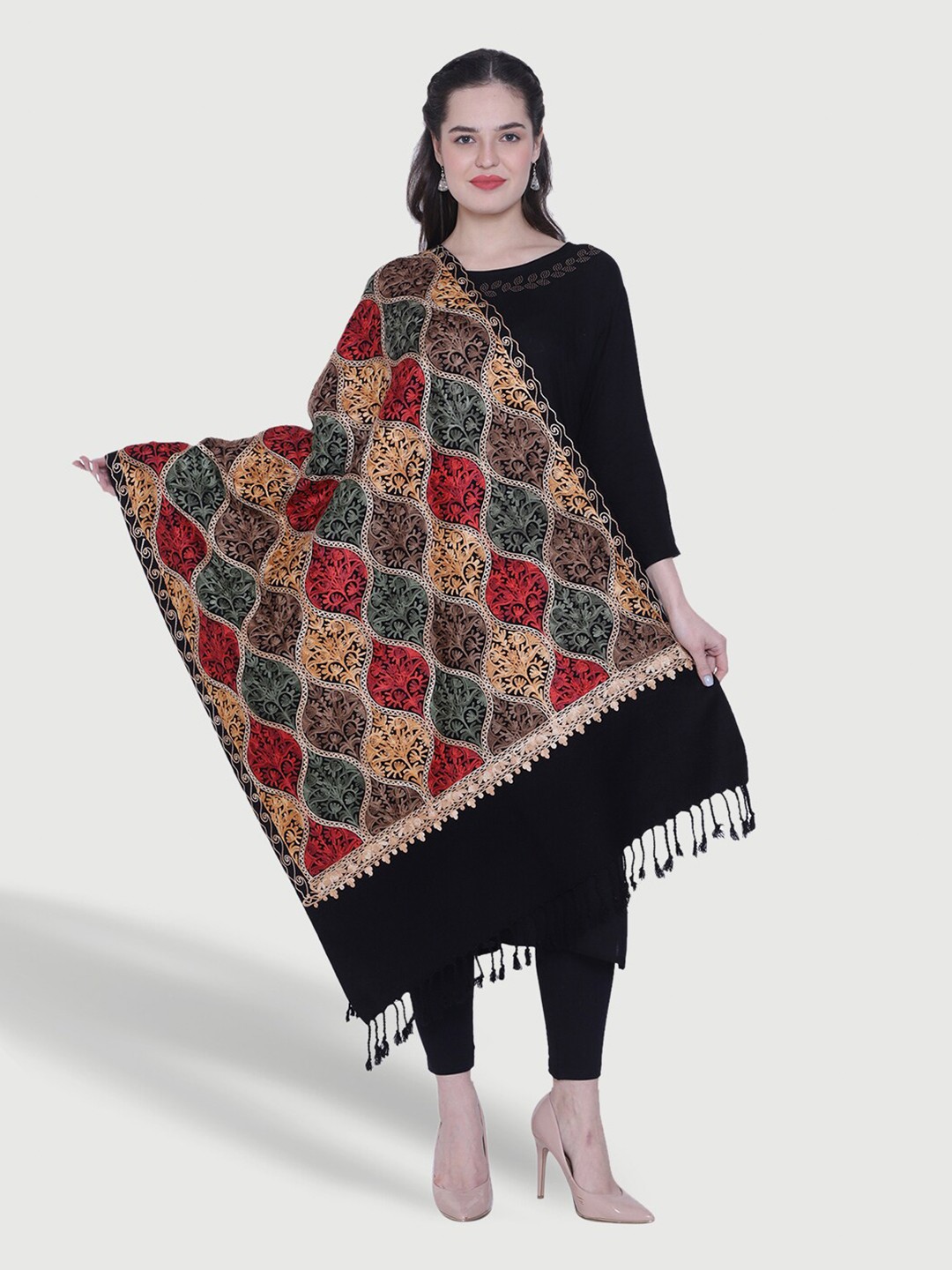 

SWI Stylish Women Wool Embroidered Stole, Black