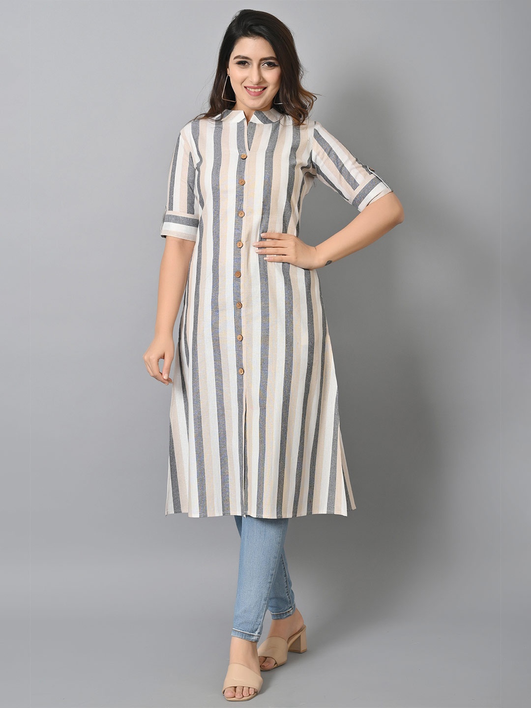 

VASTRAMANIAA Women White & Grey Striped Mandarin Collar Straight Kurta