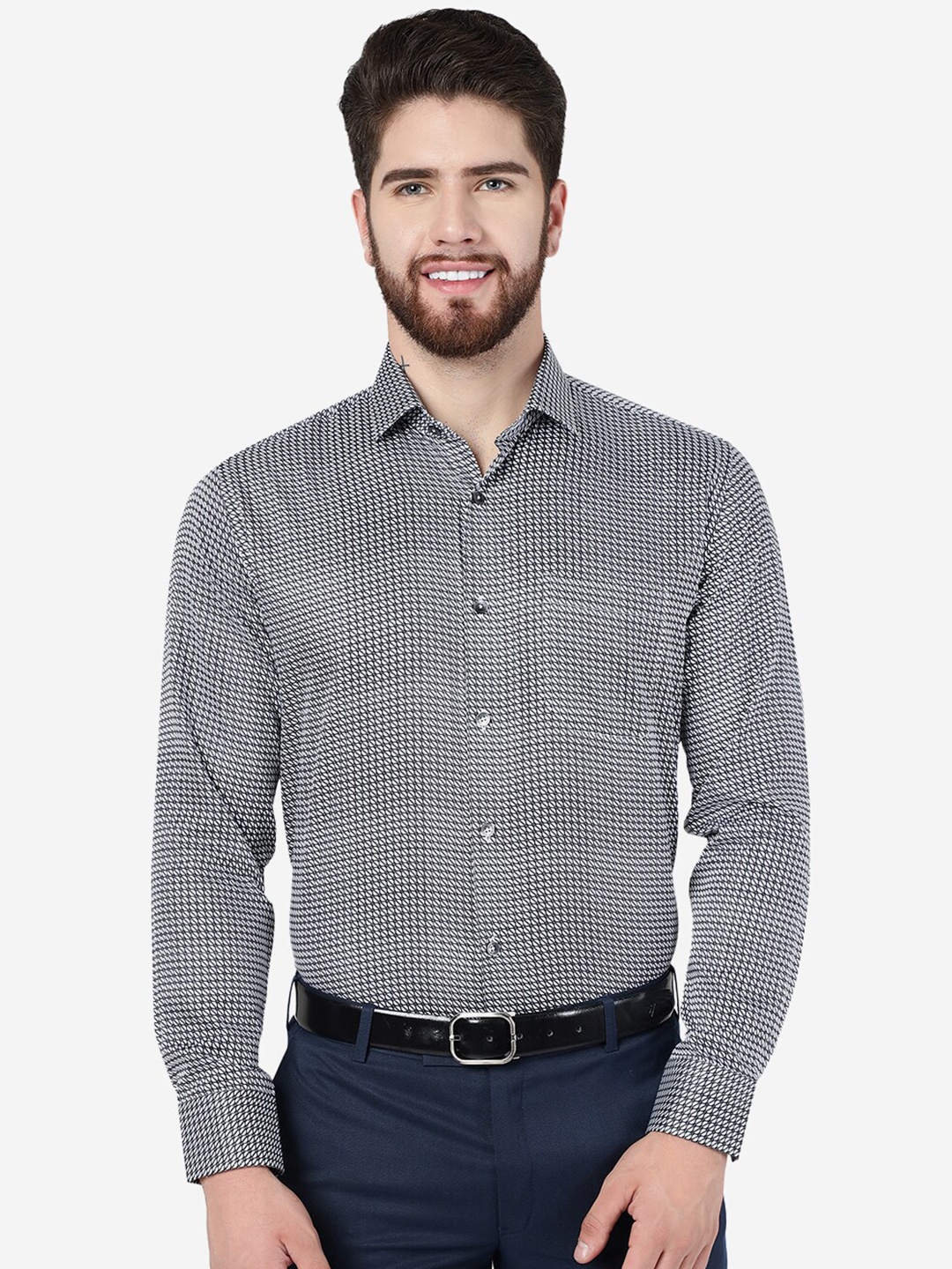 

JADE BLUE Geometric Printed Spread Collar Pure Cotton Formal Shirt, Black