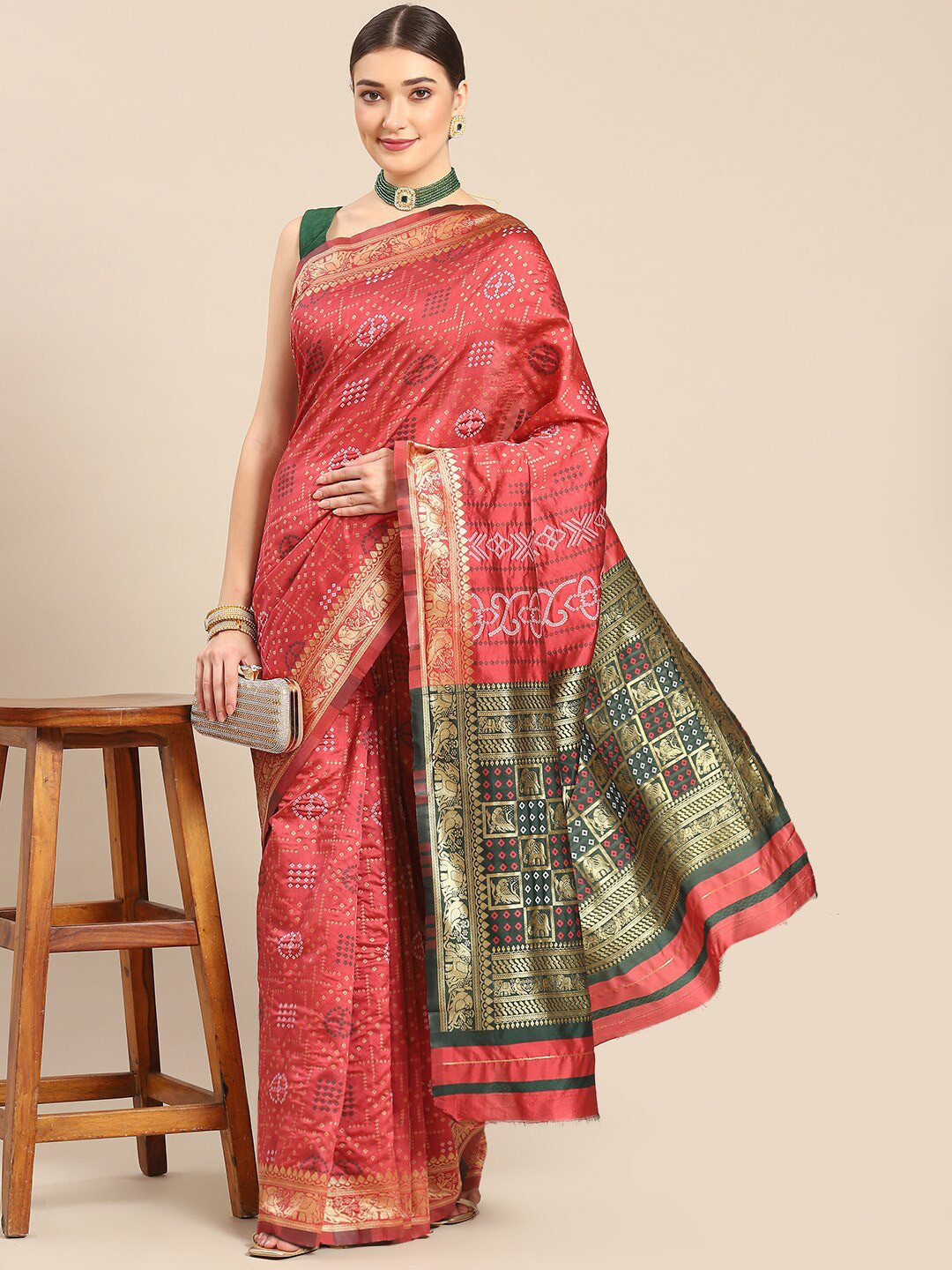 

all about you Maroon & Green Ethnic Motif Woven Design Zari Kanjeevaram Saree