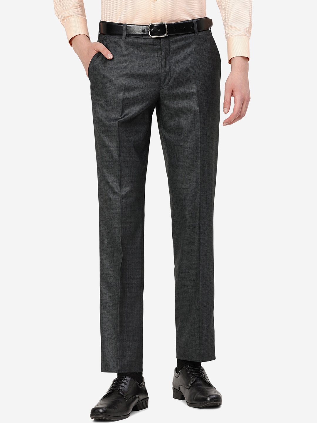 

JADE BLUE Men Mid - Rise Tailored Fit Formal Trousers, Green